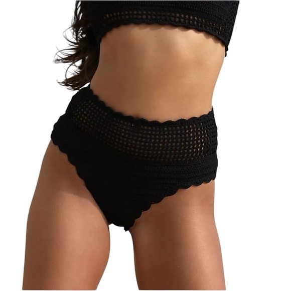 Beach Riot x Free People Wyatt Crochet Bottom in Black. Size Medium. NWT - Picture 1 of 9